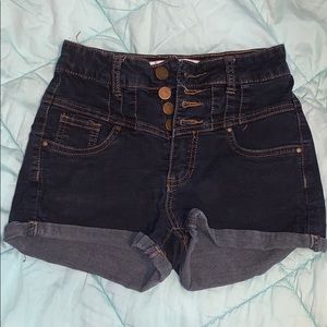 Vienna high waisted jean shorts